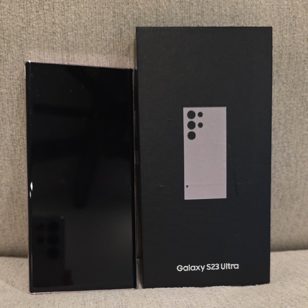 Samsung Galaxy S23 Ultra Smartphone - Lavender